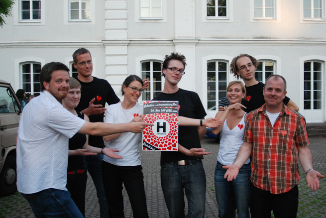HBKsaar students and teachers with Gary Hustwit (far right), director of the documentary film <em>Helvetica</em>. Photo by Olja Ilyushchanka.