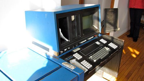 Compugraphic EditWriter phototypesetting machine. Source: thedesignspace.net. License: Creative Commons. 